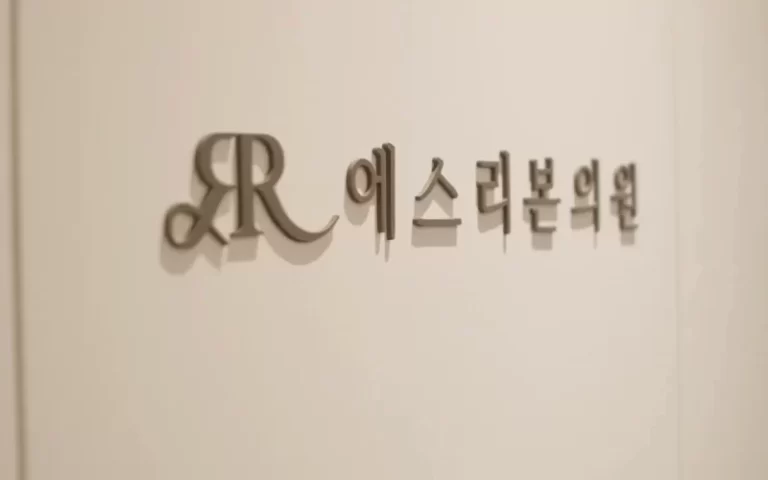 做鹰钩鼻矫正术必带的东西